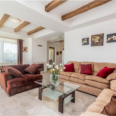 Villa Lurda Linardici Krk Ngoại thất bức ảnh