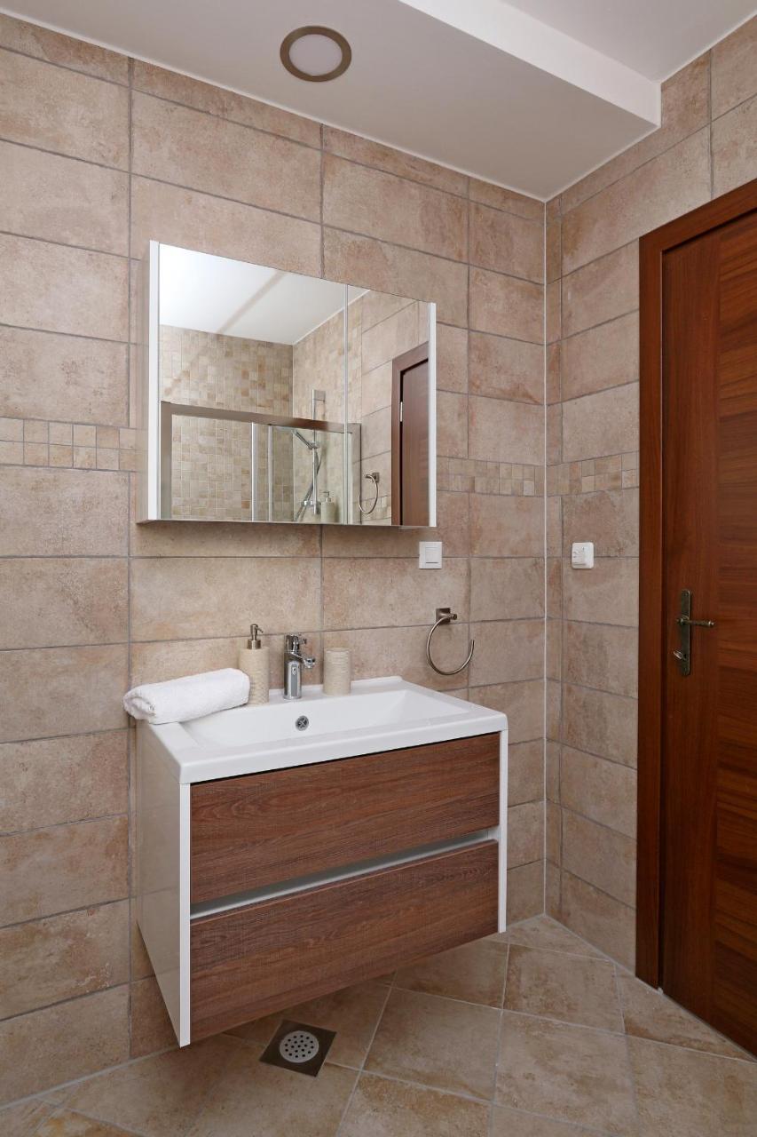 Villa Lurda Linardici Krk Ngoại thất bức ảnh